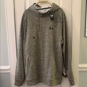 Under Armour Men's heathered green Hoodie